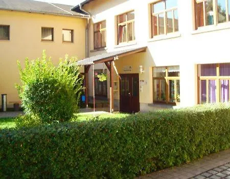 Jugendherberge Tambach-Dietharz Habitación en casa particular